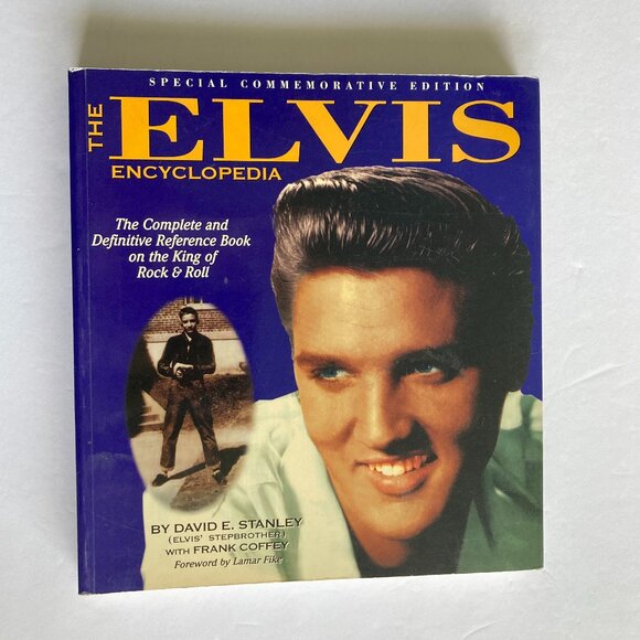 The Elvis Encyclopedia Book - Picture 1 of 5
